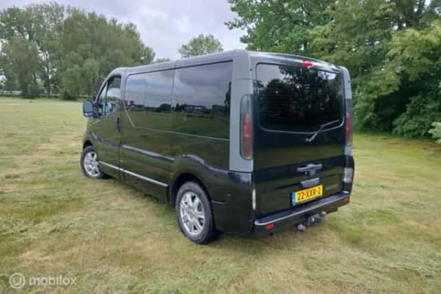 Opel Vivaro (2003) thumbnail 6