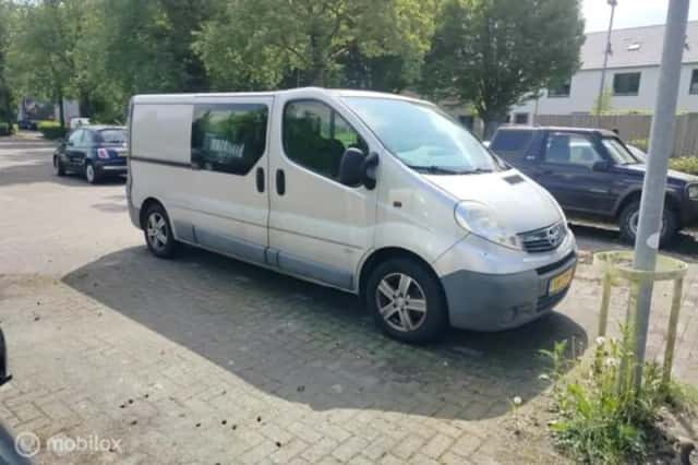 Opel Vivaro (2014) thumbnail 1