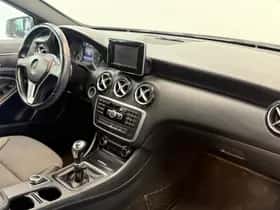 Mercedes-Benz A-Klasse (2013) thumbnail 5