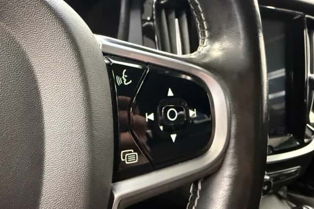 Volvo V60 (2019) thumbnail 12