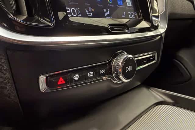 Volvo V60 (2019) thumbnail 22