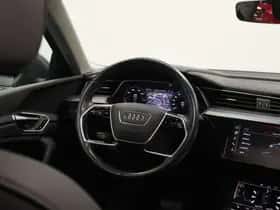 Audi e-tron (2019) thumbnail 28