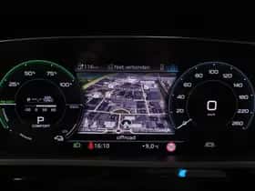 Audi e-tron (2019) thumbnail 10