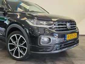 Volkswagen T-Cross (2020) thumbnail 3