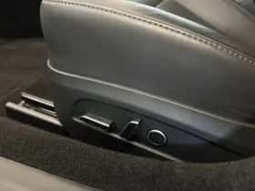 Tesla Model 3 (2023) thumbnail 12
