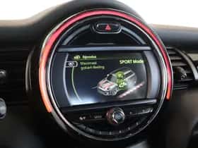 MINI Cooper (2017) thumbnail 13