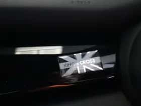 MINI Cooper (2017) thumbnail 14