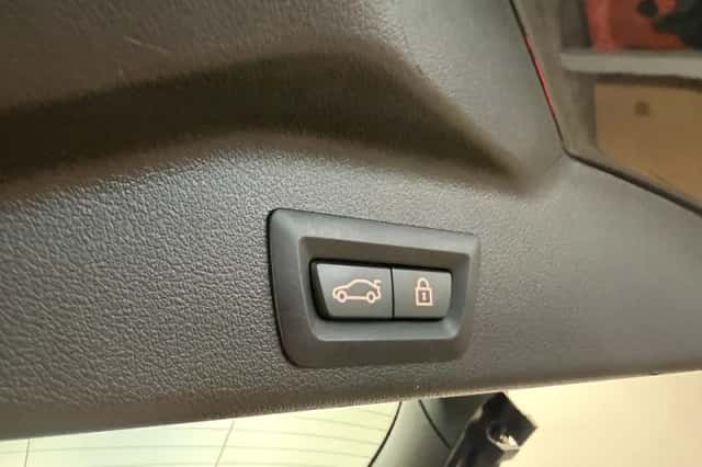 BMW X5 (2020) thumbnail 15