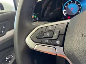 Volkswagen Golf (2021) thumbnail 9