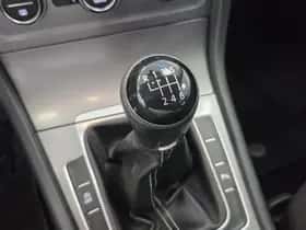 Volkswagen Golf (2015) thumbnail 16