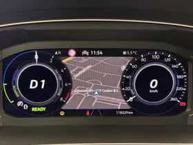 Volkswagen Tiguan (2022) thumbnail 11