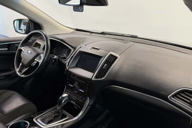 Ford Edge (2017) thumbnail 8