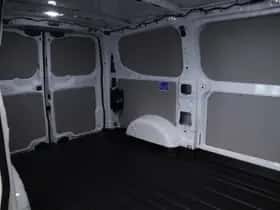 Ford E-Transit (2025) thumbnail 19
