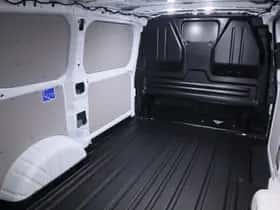 Ford E-Transit (2025) thumbnail 21