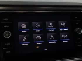 Volkswagen T-Roc (2019) thumbnail 17