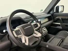 Land Rover Defender (2024) thumbnail 8