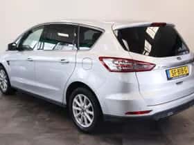 Ford S-Max (2018) thumbnail 3