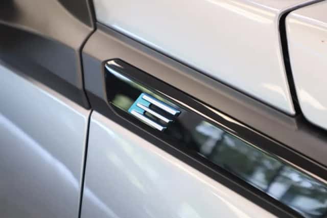 Peugeot e-2008 (2025) thumbnail 26