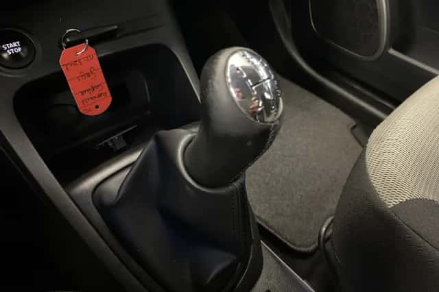 Renault Captur (2016) thumbnail 13