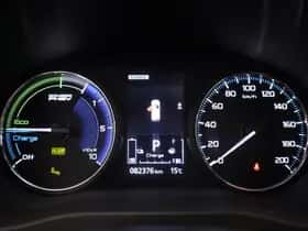 Mitsubishi Outlander thumbnail 10