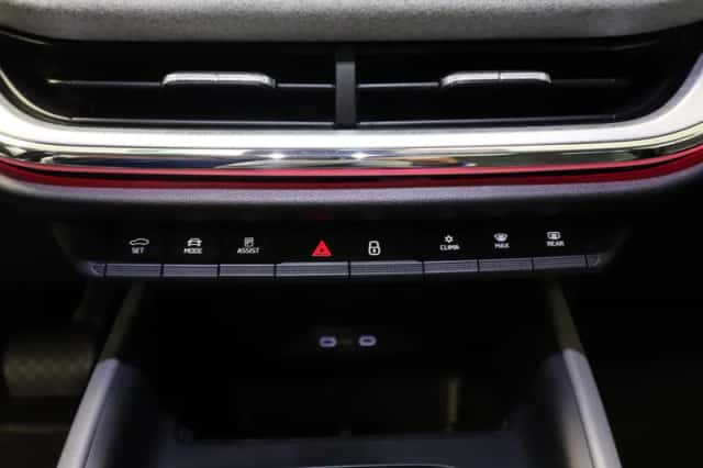 Škoda Enyaq (2021) thumbnail 17