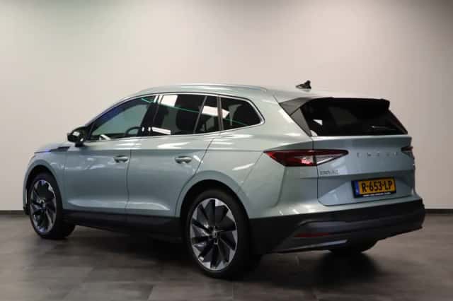 Škoda Enyaq (2021) thumbnail 3