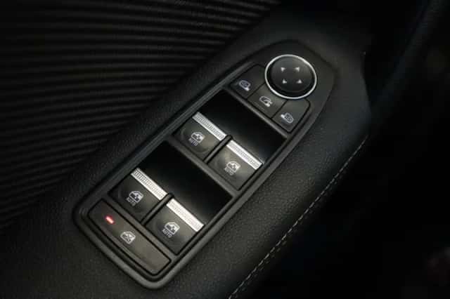 Renault Captur (2023) thumbnail 12