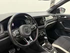 Volkswagen T-Roc (2020) thumbnail 5