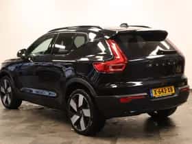 Volvo XC40 (2024) thumbnail 2