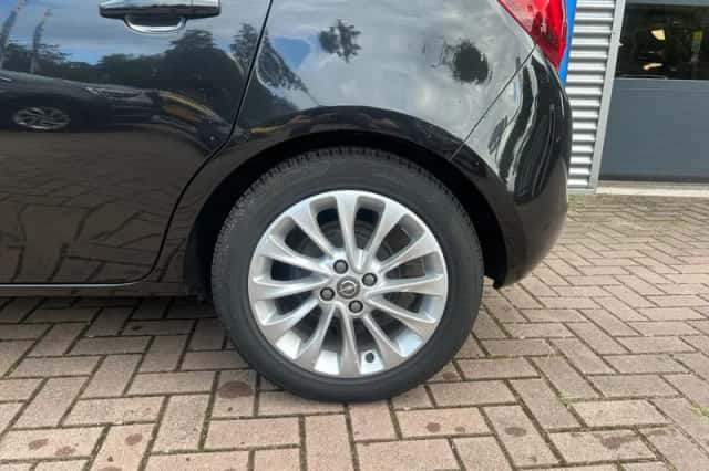 Opel Corsa (2018) thumbnail 5