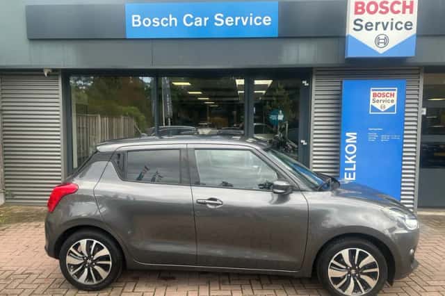 Suzuki Swift (2018) thumbnail 3