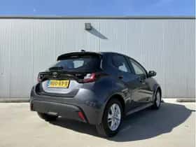 Toyota Yaris (2025) thumbnail 5