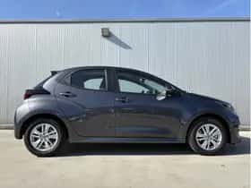Toyota Yaris (2025) thumbnail 7