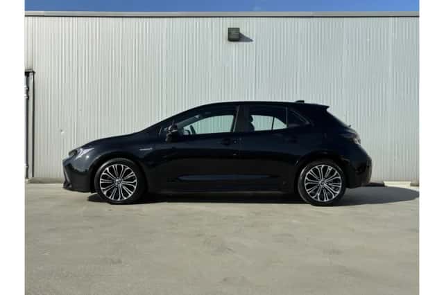 Toyota Corolla (2019) thumbnail 2