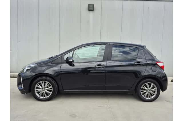 Toyota Yaris (2019) thumbnail 5
