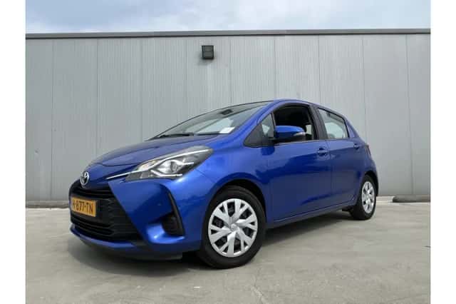 Toyota Yaris (2020) thumbnail 1