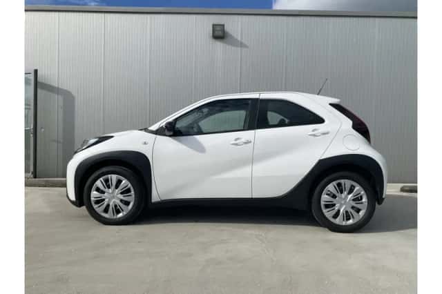 Toyota Aygo X (2024) thumbnail 3