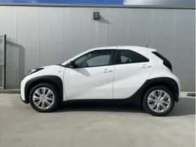 Toyota Aygo X (2024) thumbnail 3