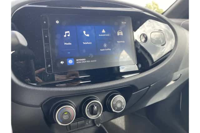 Toyota Aygo X (2024) thumbnail 6