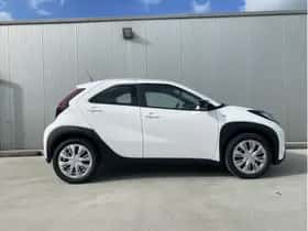 Toyota Aygo X (2024) thumbnail 7