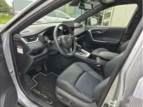 Toyota RAV4 thumbnail 13