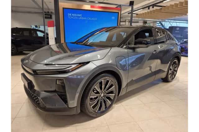 Toyota C-HR+ (2026) thumbnail 1