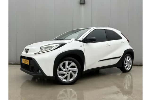 Toyota Aygo X (2023) thumbnail 1