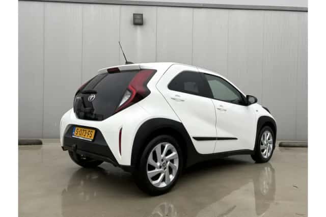 Toyota Aygo X (2023) thumbnail 5