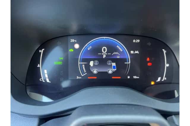 Toyota Yaris (2026) thumbnail 2