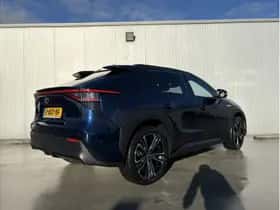 Toyota bZ4X (2024) thumbnail 5