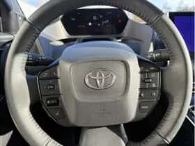 Toyota bZ4X (2024) thumbnail 10