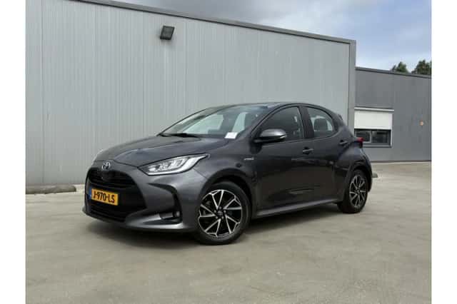 Toyota Yaris (2020) thumbnail 1