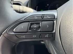 Toyota Yaris Cross (2025) thumbnail 10