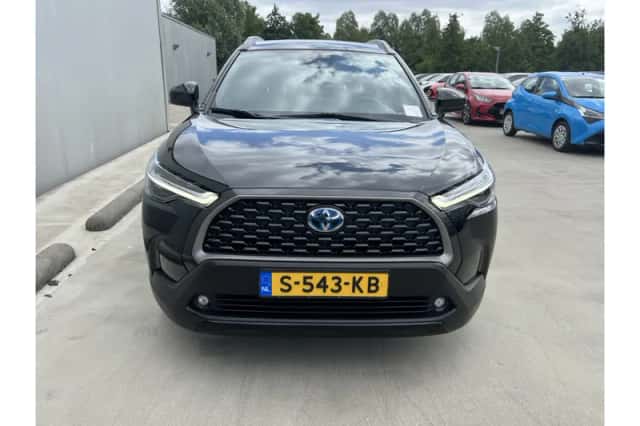 Toyota Corolla (2023) thumbnail 5